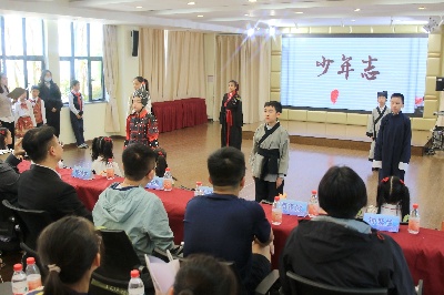滚动2.JPG